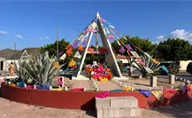 Flores, velas y recuerdos: así se vivió el primer Día de Muertos en los panteones de La Paz