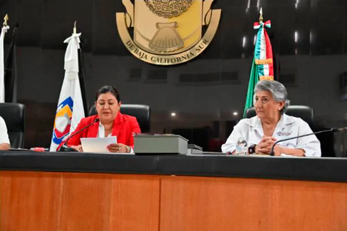 El Congreso del Estado recibió el Paquete Económico 2026, con lo cual el Gobierno Estatal pretende asegurar el equilibrio financiero en el gasto público. Foto: Congreso de BCS.