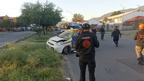 Muere conductor en accidente vial en Guadalupe; un joven resulta lesionado