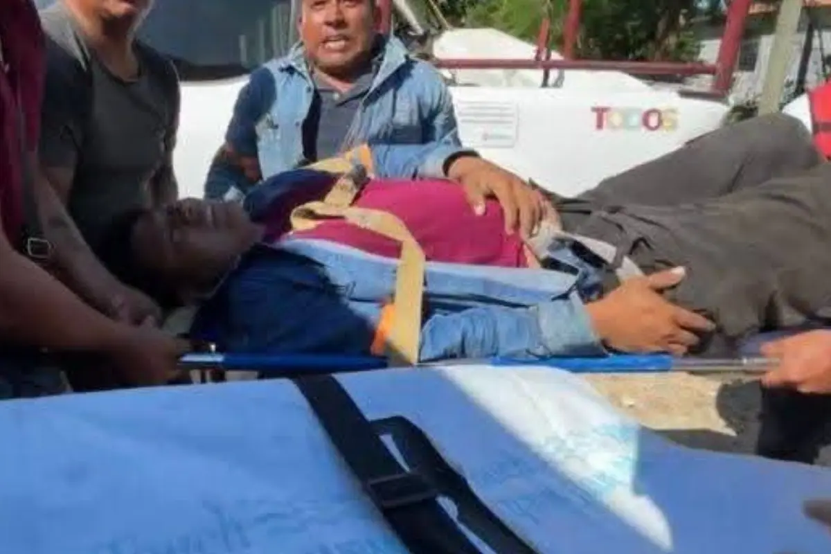 Dos trabajadores caen desde 9 metros en Altamira; Protección Civil multa a la empresa por incumplimiento de protocolos de seguridad.