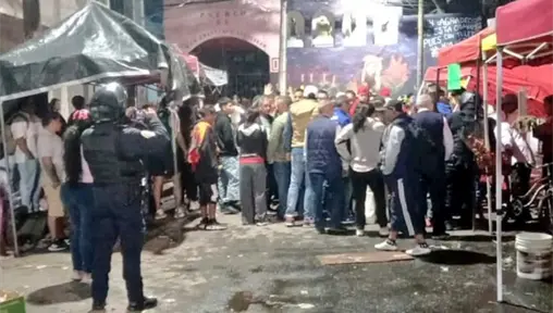 Balacera en panteón de Coyoacán; se registran 2 muertos en pleno Día de Muertos Balacera en panteón de Coyoacán; se registran 2 muertos en pleno Día de Muertos