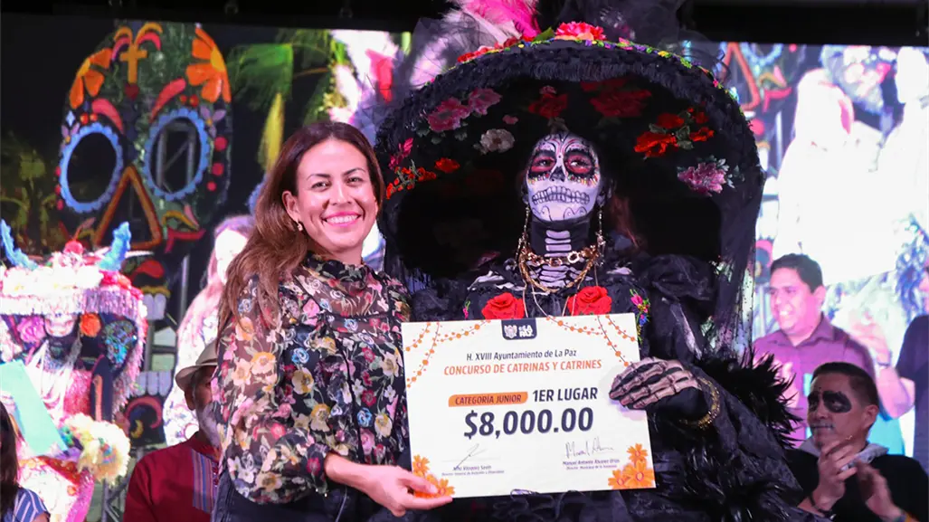 Así se vivió el Festival de Día de Muertos en el Malecón de La Paz