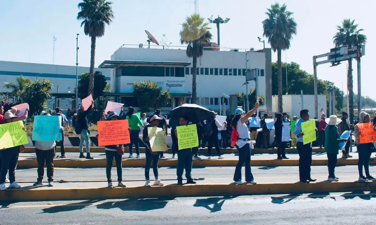 Megabloqueo en accesos de CDMX   Foto: Facebook (Alianza de Autotransportistas Autónomos de la República Mexicana)