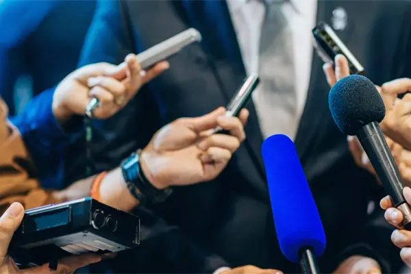 Gobierno del Edomex impulsa protocolo de protección a periodistas y defensores sociales