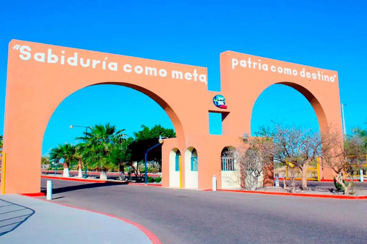 El Gobierno del Estado presenta una propuesta para mejorar la movilidad alrededor de la UABCS, Campus La Paz. Foto: UIABCS.