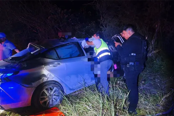 Tragedia en carretera de Tamaulipas: tres personas resultan lesionadas tras salir de la vía en el tramo Victoria-Matamoros Tragedia en carretera de Tamaulipas: tres personas resultan lesionadas tras salir de la vía en el tramo Victoria-Matamoros