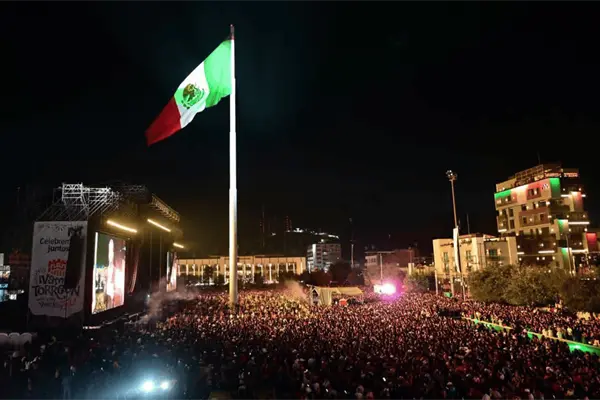 Torreón supera los 100 mil asistentes durante festejos patrios; autoridades reportan saldo blanco